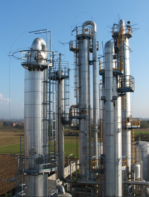 Overview of industrial distillation systems and solutions